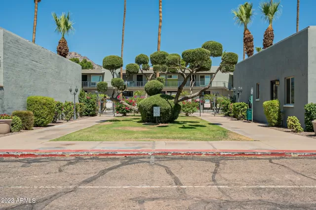 MLS: 6504365 Condo For Sale