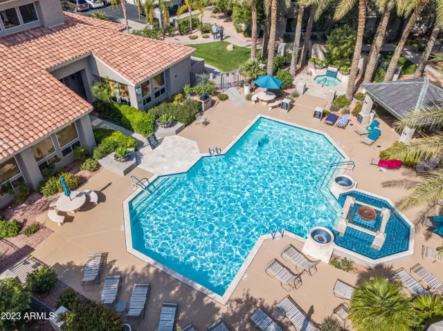 MLS: 6504580 Condo For Sale