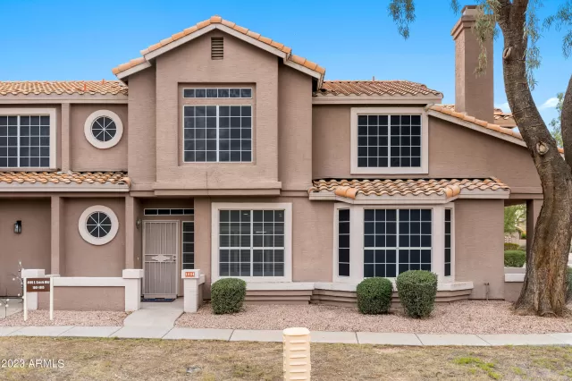 MLS: 6504589 Condo For Sale