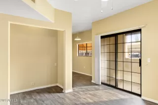 Photo #5: 6504741 Listing