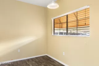 Photo #6: 6504741 Listing