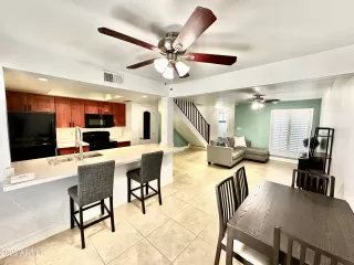 Photo #1: 6504745 Listing 