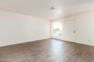 Photo #3: 6504765 Listing