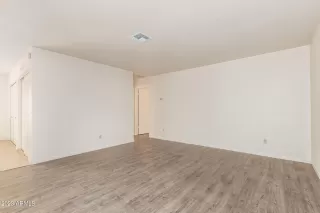 Photo #4: 6504765 Listing