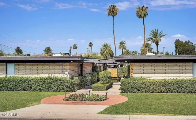 MLS: 6504767 Condo For Sale