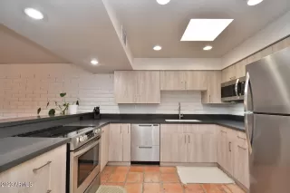 Photo #3: 6504767 Listing