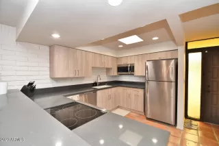 Photo #4: 6504767 Listing