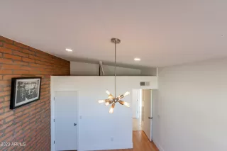 Photo #6: 6504910 Listing 