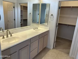 Photo #2: 6504946 Listing