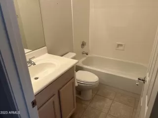 Photo #3: 6504946 Listing