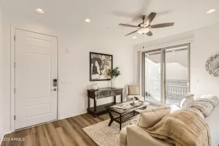 Photo #5: 6505020 Listing