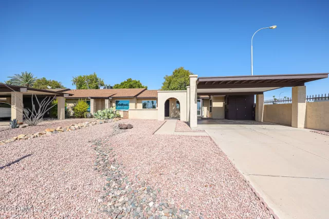 MLS: 6505057 Condo For Sale