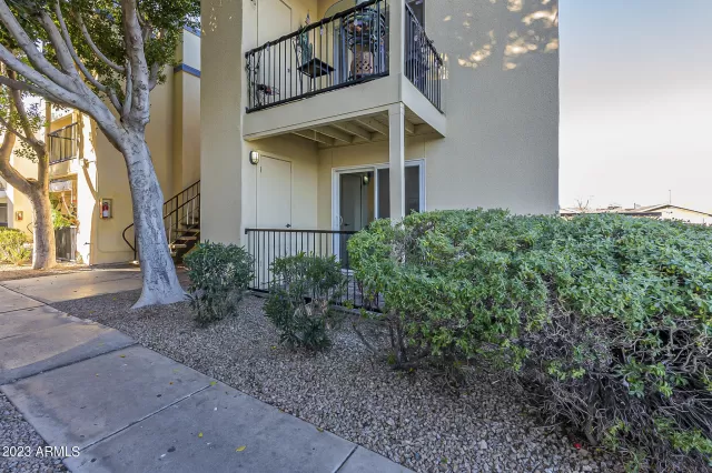 MLS: 6505084 Condo For Sale