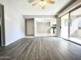 Photo #5: 6505190 Listing 