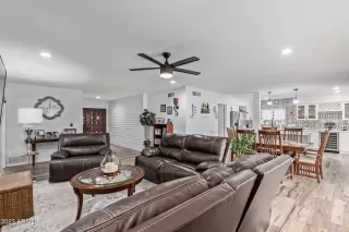 Photo #3: 6505195 Listing 