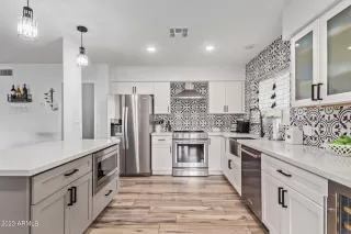 Photo #5: 6505195 Listing 