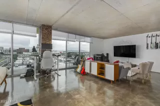 Photo #6: 6505240 Listing