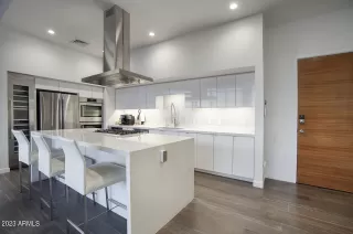 Photo #1: 6505344 Listing