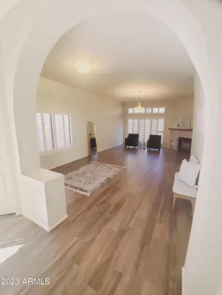 Photo #5: 6505345 Listing 