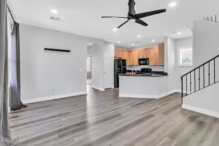 Photo #3: 6505442 Listing