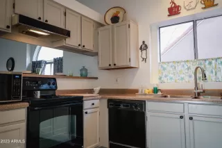 Photo #6: 6505710 Listing