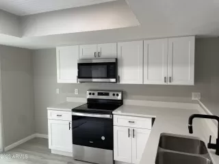 Photo #2: 6505857 Listing 