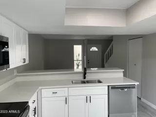 Photo #3: 6505857 Listing 