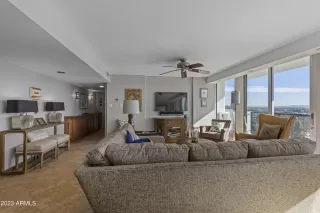 Photo #3: 6505864 Listing