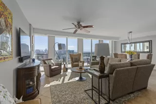 Photo #4: 6505864 Listing