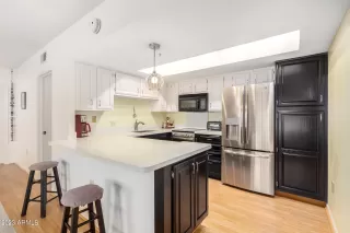 Photo #2: 6505936 Listing