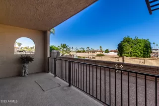 Photo #5: 6505936 Listing