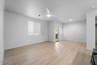 Photo #4: 6506002 Listing