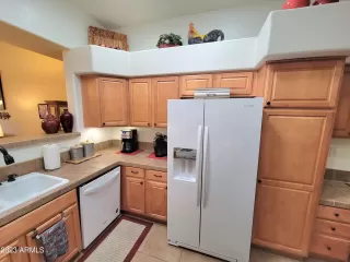 Photo #5: 6506048 Listing