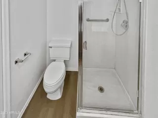 Photo #5: 6506082 Listing