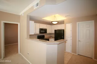 Photo #4: 6506287 Listing