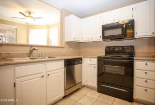 Photo #5: 6506287 Listing