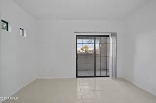 Photo #3: 6506384 Listing