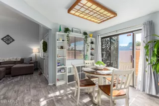 Photo #5: 6506501 Listing