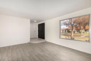 Photo #3: 6506568 Listing 