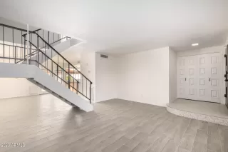 Photo #5: 6506568 Listing 