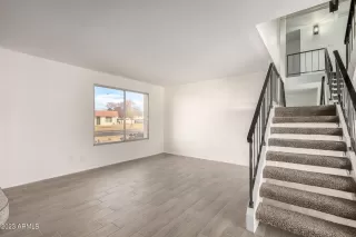 Photo #6: 6506568 Listing 