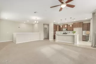 Photo #3: 6506770 Listing