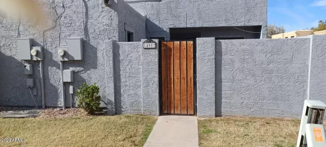 MLS: 6506824 Condo For Sale