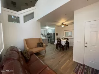 Photo #5: 6507359 Listing 