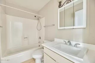 Photo #4: 6507516 Listing 