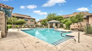 Photo #2: 6507793 Listing