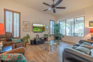 Photo #6: 6508045 Listing 