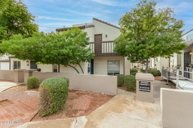 MLS: 6508147 Condo For Sale