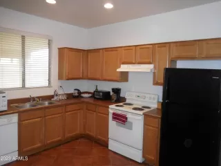 Photo #2: 6508241 Listing 