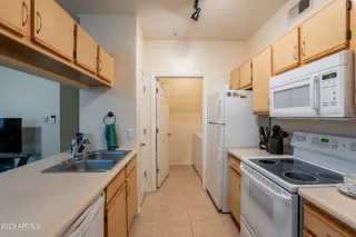 Photo #2: 6508389 Listing